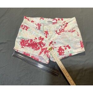 LEVI'S Womens Shorts W26 Blotch‎ Print~Gently Used~